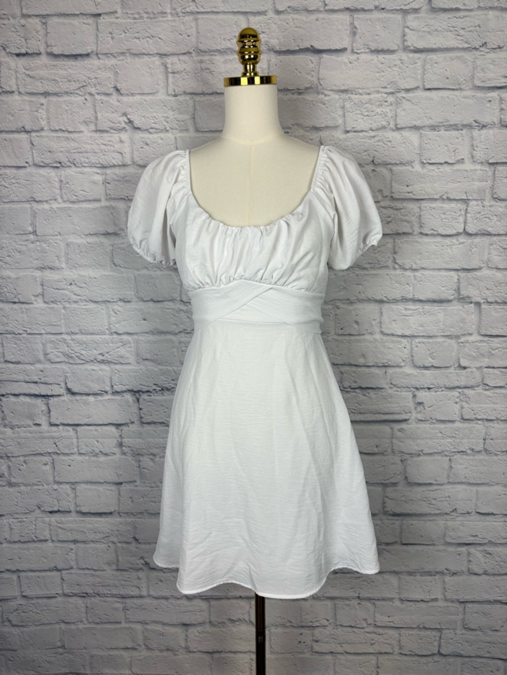 Altar’d State off white puff sleeve dress size S - Picture 3 of 8